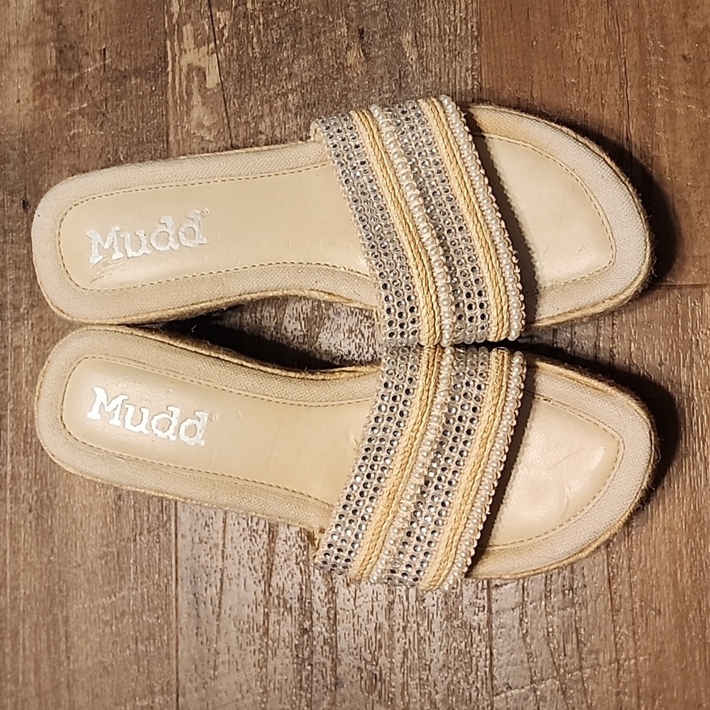 ✨5/$8✨ MUDD Espadrille Sandals S3